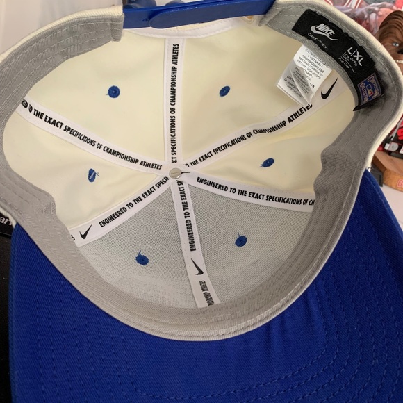 Nike Blue and Cream Toronto Blue Jays Hat - Picture 5 of 6